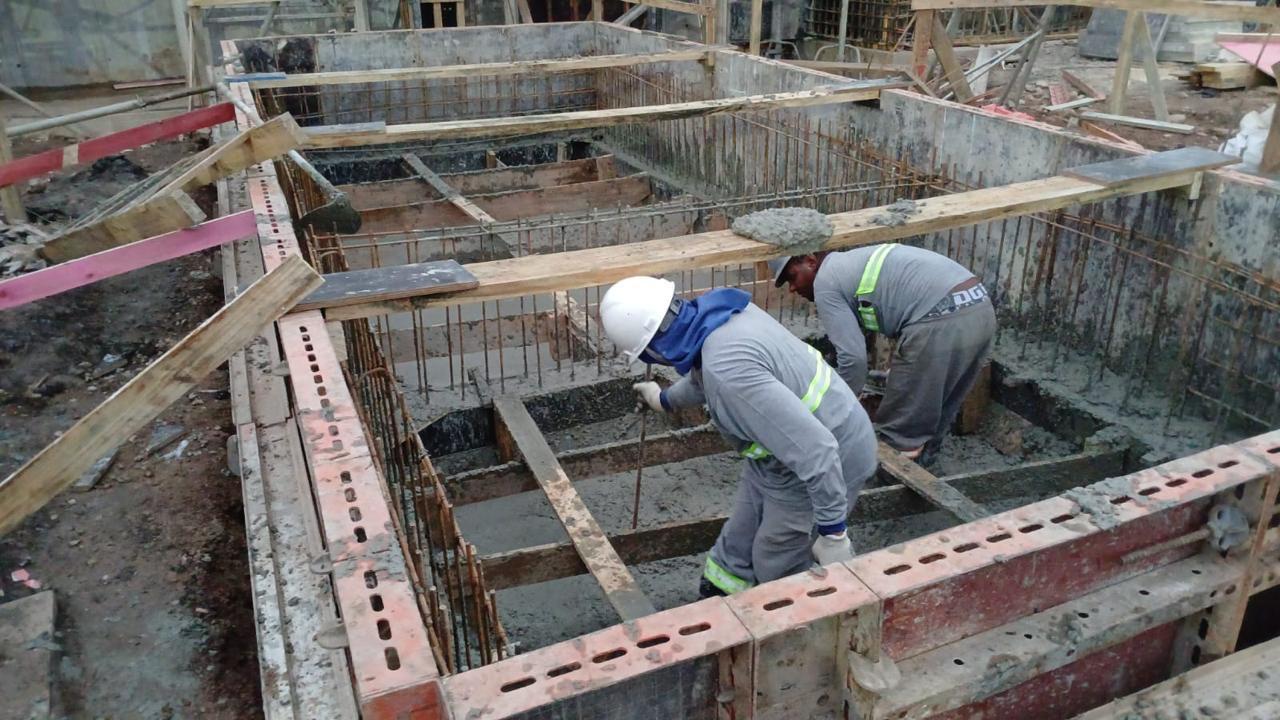 Vista geral do canteiro de obras